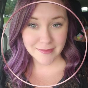 Meet your Posher, Manda